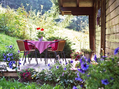 Hundehotel - Unterkunftsart: Appartement - Steiermark - Terrasse beim Ferienhaus  - Ferienhäuser Gerhart