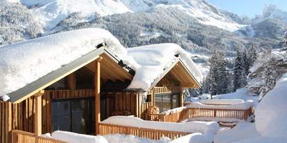 Hundehotel - Unterkunftsart: Chalets - Österreich - Chalet im Winter  - Luxuslodge - Zeit zum Leben
