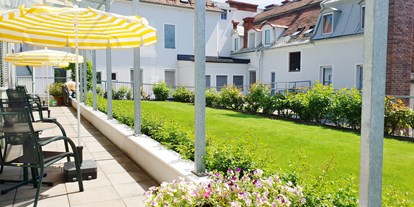 Hundehotel - Preisniveau: günstig - Steiermark - Zimmer mit Terrasse - Hotel Gollner
