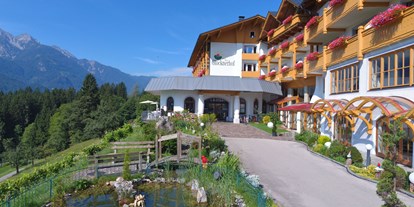 Hundehotel - Unterkunftsart: Chalets - Österreich - Hoteleingang - Hotel Glocknerhof