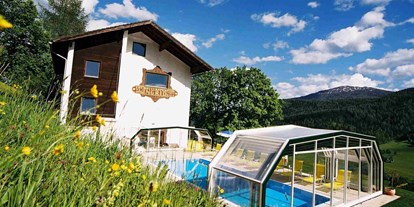 Hundehotel - Ladestation Elektroauto - Steiermark - Pension Ingrid  beheizter überdachter Pool - **** Hotel Stigenwirth 