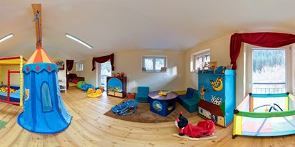 Hundehotel - Unterkunftsart: Appartement - Smileys Kinderhotel Kleinkinderbereich - Smileys Fluss Chalet