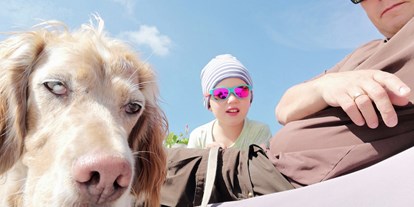 Hundehotel - Doggies: 3 Doggies - Schweiz - Unser Hotel Hund Fairry - Hotel Dischma