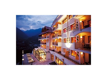 Hundehotel - Goldrain - Latsch - (c) http://www.hotel-fink.com/finkennest - DAS FINKENNEST “Panorama Familyhotel & SPA”