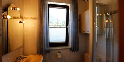 Hundehotel - Winterwanderwege - Bad/WC - Appartement Mama