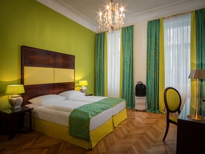 Hundehotel - keine Leinenpflicht im Hotel - Österreich - Schlafzimmer Comfort Suite - APPARTEMENT-HOTEL AN DER RIEMERGASSE
