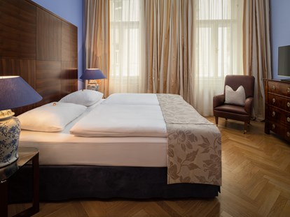 Hundehotel - keine Leinenpflicht im Hotel - Österreich - Schlafzimmer Grande Suite - APPARTEMENT-HOTEL AN DER RIEMERGASSE