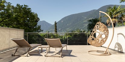 Hundehotel - Hundewiese: nicht eingezäunt - Trentino-Südtirol - Terrasse Palmen Suite - Villa Hochland