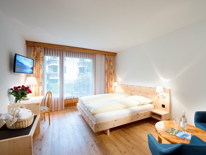 Hundehotel - Umgebungsschwerpunkt: Berg - Schweiz - Unsere schönen Classic Zimmer bieten allen Komfort. - Hotel Chesa Surlej
