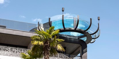 Hundehotel - Pools: Schwimmteich - Italien - Quellenhof Luxury Resort Passeier