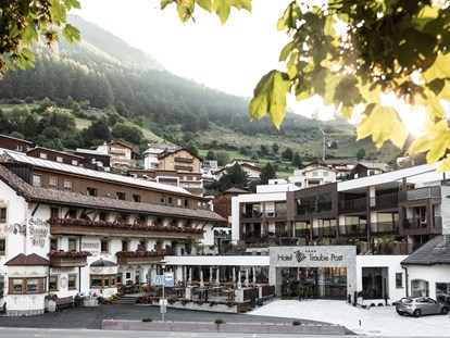 Hundehotel - Umgebungsschwerpunkt: See - Trentino-Südtirol - Aktiv- und Wellnesshotel Traube Post in Graun - Aktiv und Wellnesshotel Traube Post