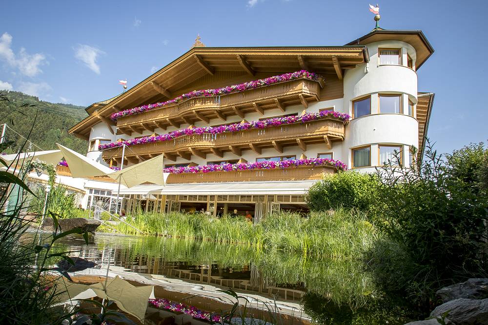 Hundehotel des Monats Juni: Hotel Magdalena**** in Ried im Zillertal - hundehotel.info