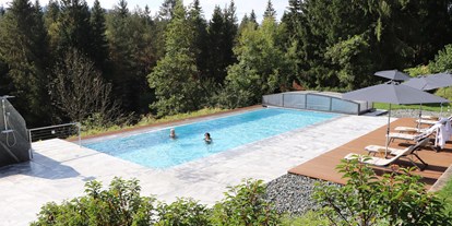 Hundehotel - Pools: Außenpool beheizt - Oberaichwald - Landidyll-Hotel Nudelbacher