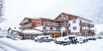 Hundehotel - PLZ 6992 (Österreich) - Genießen Sie den Tiroler Winter bei uns im Hotel Riederhof - Hundehotel Riederhof