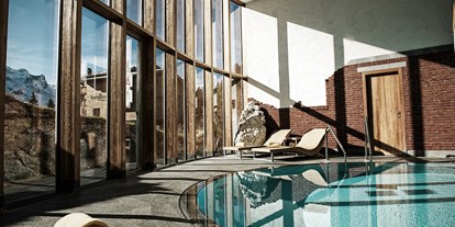 Hundehotel - Pools: Innenpool - Damüls - Alpin Spa Pool - Hotel Goldener Berg - Your Mountain Selfcare Resort