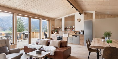 Hundehotel - Umgebungsschwerpunkt: Berg - PLZ 5522 (Österreich) - Wohnung 11 mit großem Wohn-Essbereich und Terrasse - Ferienhäuser Gerhart