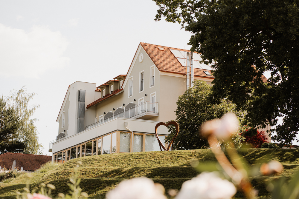 Urlaub-mit-Hund - Hotelansicht  - Das Eisenberg