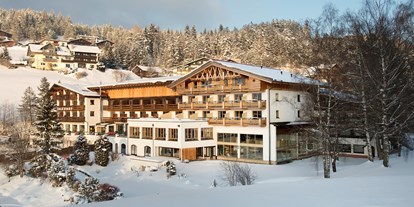 Hundehotel - Hund im Restaurant erlaubt - St. Leonhard (Trentino-Südtirol) - Inntalerhof im Winter - Inntalerhof - DAS Panoramahotel