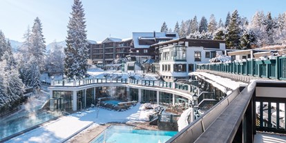 Hundehotel - Unterkunftsart: Hotel - PLZ 6100 (Österreich) - Außenansicht Winter - Alpin Resort Sacher
