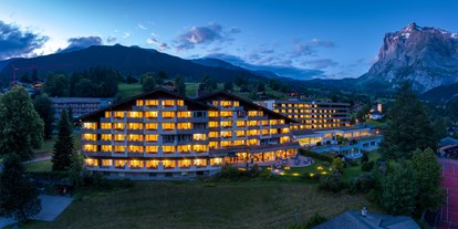 Hundehotel - Pools: Innenpool - Mörel (Mörel-Filet) - Aussenansicht - Sunstar Hotel Grindelwald - Sunstar Hotel Grindelwald