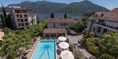 Hundehotel - Pools: Außenpool nicht beheizt - Schweiz - Ausblick vom Balkon Süd Zimmer - Sunstar Hotel Brissago - Sunstar Hotel Brissago