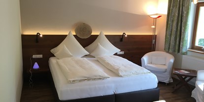 Hundehotel - Unterkunftsart: Hotel - PLZ 94545 (Deutschland) - Zimmer mit Terrasse "Landliebe Deluxe" - Landhotel Sportalm
