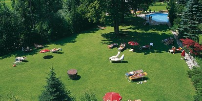 Hundehotel - Pools: Innenpool - Großarl - Sonnenliegewiese - Stoll´s Hotel Alpina