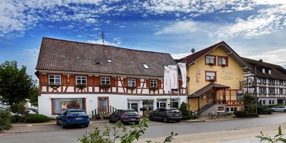 Hundehotel - WLAN - PLZ 9057 (Schweiz) - Aussenansicht Storchen - Bodensee Hotel Storchen 