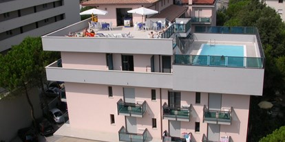 Hundehotel - Pools: Außenpool nicht beheizt - Bibione - Aparthotel Olimpia