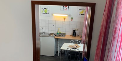 Hundehotel - Badewanne - Deutschland - 1 Zimmer Apartment mit Bad und Küche - Aparthotel & Pension Belo Sono