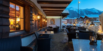 Hundehotel - Klassifizierung: 4 Sterne - Brand (Brand) - Panoramaterrasse - Hotel Alpina Klosters