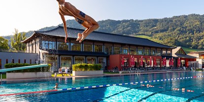 Hundehotel - Pools: Außenpool nicht beheizt - Graz - Freibad - Asia Hotel & Spa Leoben