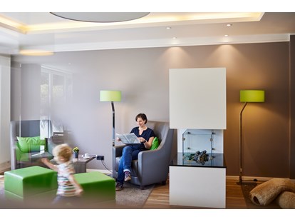 Hundehotel - Unterkunftsart: Hotel - Deutschland - Livingroom - snack & lounge - appartello - smarttime living Hamburg