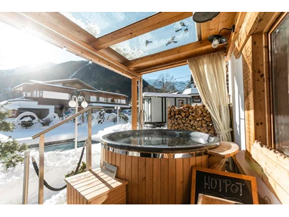 Hundehotel - Pools: Außenpool nicht beheizt - Going am Wilden Kaiser - Alpenhotel Tyrol - 4* Adults Only Hotel am Achensee