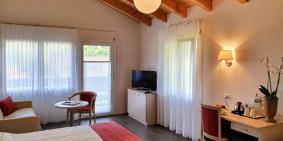 Hundehotel - Unterkunftsart: Hotel - PLZ 3072 (Schweiz) - Doppelzimmer Superior plus - Chalet-Gafri BnB - traditionelle Frühstückspension 