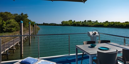 Hundehotel - Umgebungsschwerpunkt: Strand - Lignano - Blick vom Houseboat - Marina Azzurra Resort