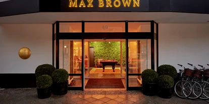 Hundehotel - Umgebungsschwerpunkt: Stadt - Bestensee - Max Brown Hotel Ku'Damm