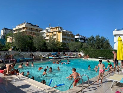 Hundehotel - Pools: Außenpool beheizt - Hotel Imperiale - Hotel Imperiale