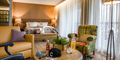 Hundehotel - Verpflegung: Frühstück - Davos Wiesen - Corner Junior Suite - Valsana Hotel Arosa