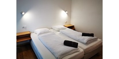 Hundehotel - Verpflegung: Frühstück - Hof bei Salzburg - Schlafzimmer - Vianova Lodges & Geinberg Suites
