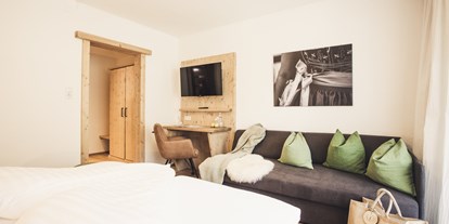 Hundehotel - Klassifizierung: 3 Sterne S - Landhaus - Zimmer, Kategorie 3.0 - Hotel Johanna mitten im Ötztal