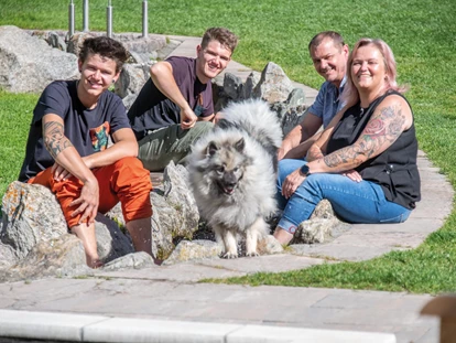 Hundehotel - Hundewiese: eingezäunt - Feldthurns - Hotel Sonja