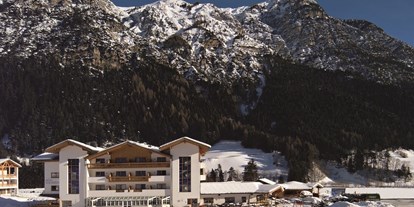 Hundehotel - Umgebungsschwerpunkt: See - PLZ 6432 (Österreich) - hotel Winter, miten in den Bergen - Hotel Bergkristall