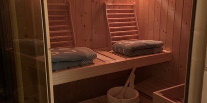 Hundehotel - Waschmaschine - private finnische Sauna - Wellness Ferienhaus Bergheide