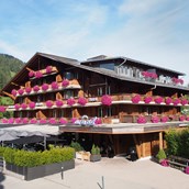 Urlaub-mit-Hund - Hotel im Sommer - Arc-en-ciel Gstaad