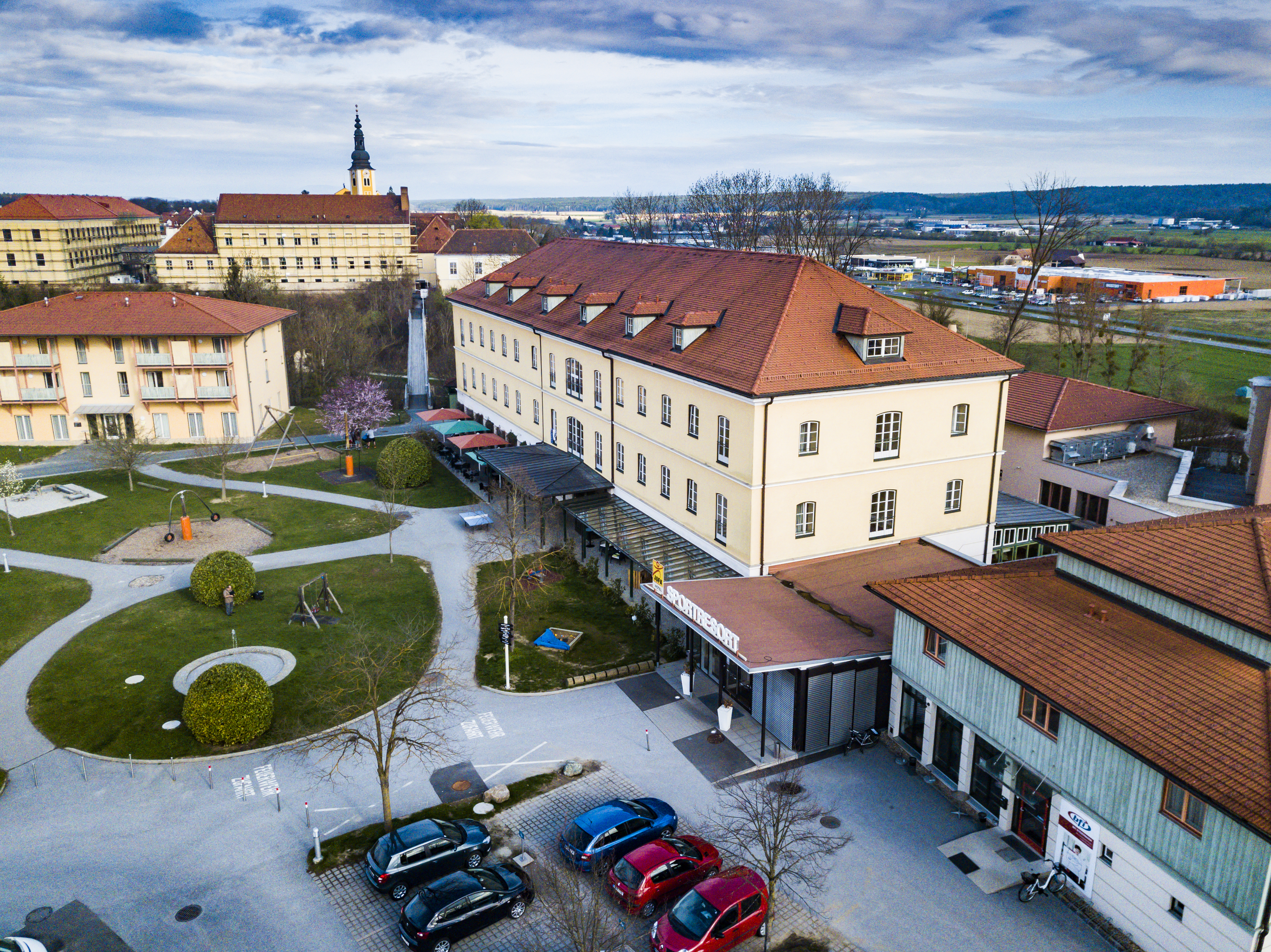 Urlaub-mit-Hund - JUFA Hotel Fürstenfeld - Sport-Resort***s
