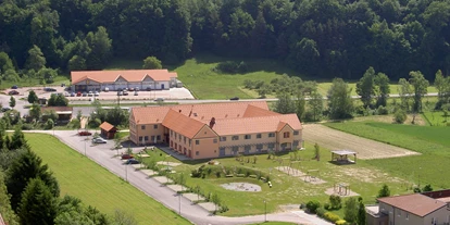 Hundehotel - Umgebungsschwerpunkt: am Land - Übersbach - JUFA Hotel Pöllau – Bio-Landerlebnis***