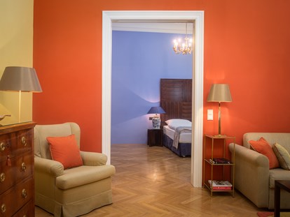 Hundehotel - Starnwörth - Wohnzimmer Grande Suite - APPARTEMENT-HOTEL AN DER RIEMERGASSE