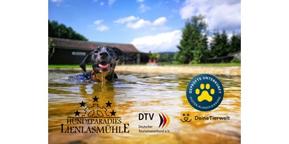 Hundehotel - Balkon - Deutschland - Unser Ferienhaus ist ausgezeichnet vom Deutschen Tourismusverband mit 5 Sternen und 5 Pfoten - Lienlasmühle