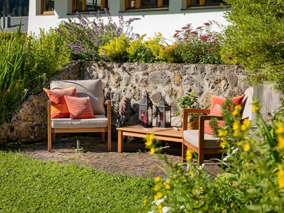 Hundehotel - Umgebungsschwerpunkt: Berg - Stiefenhofen - Garten zum Entspannen - Hotel Schranz 